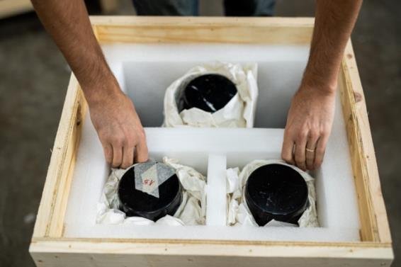 Fitted foam interior for fragile pieces